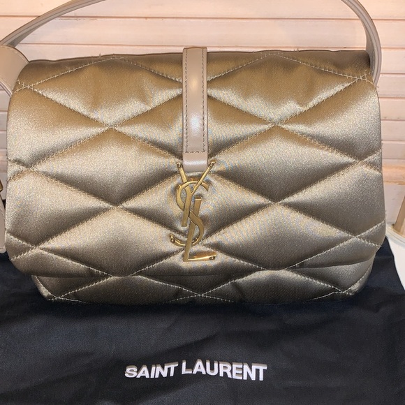 NWT YSL Bag comes with All Inclusive No Box FIRM - Picture 14 of 15